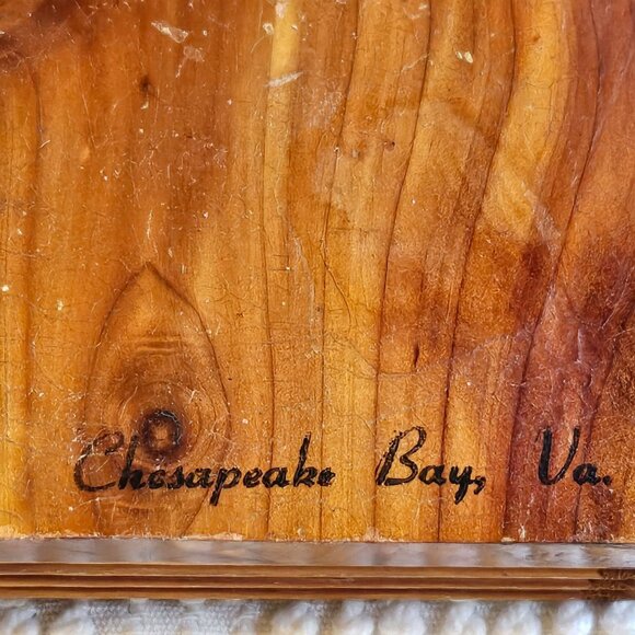 World Publishing Bible in Cedar Wooden Box - Chesapeake Bay Virginia KJV - Picture 4 of 11